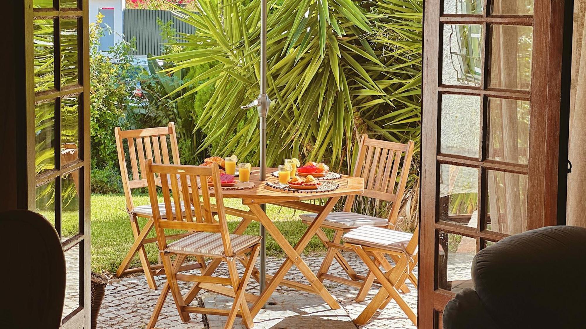 Coastal Garden Paradise Retreat- 6 Min From The Beach Charneca de Caparica Exterior foto