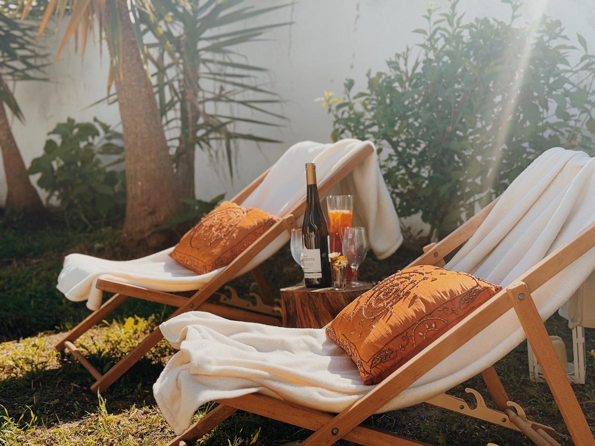 Coastal Garden Paradise Retreat- 6 Min From The Beach Charneca de Caparica Exterior foto